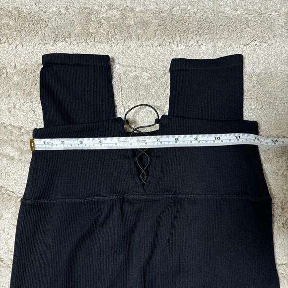 Fabletics High-Waisted Seamless Rib Leggings - Picture 7 of 8